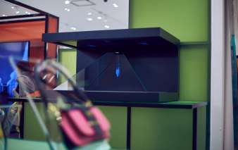Prada — Le Bon Marché, L'hologramme, geek mais chic